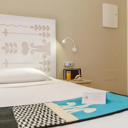 Hotell Domomea 4*